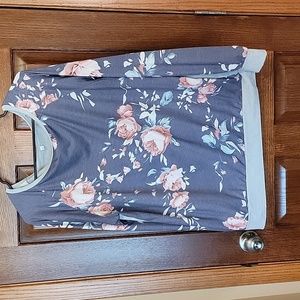 Blue, gray and floral top